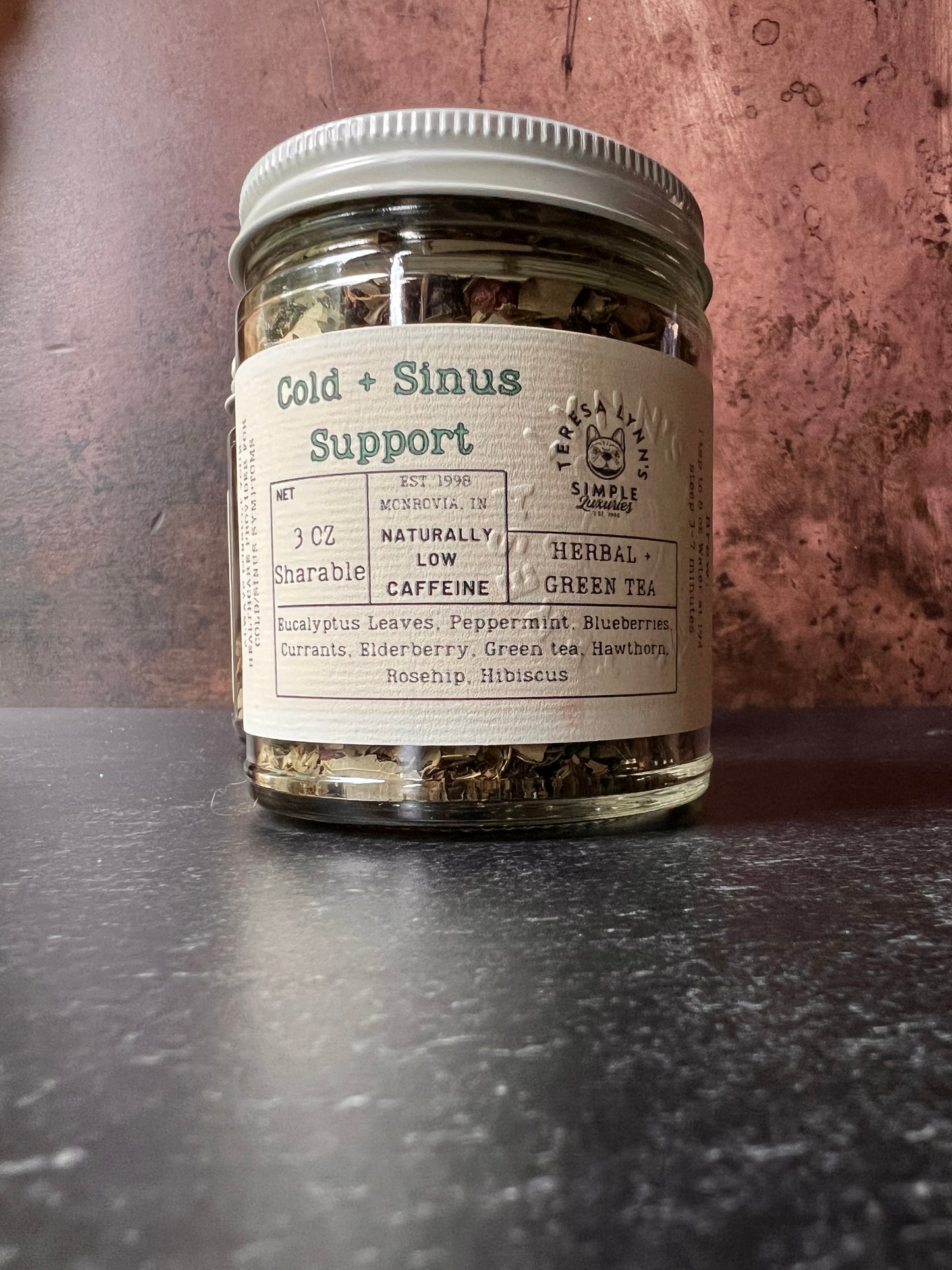Cold and Sinus Support- Green Tea, Eucalyptus, Peppermint, Blueberries, Currants, Elderberry, Hawthorn, Rosehip, Hibiscus - The Preachers Daughter Candle Co